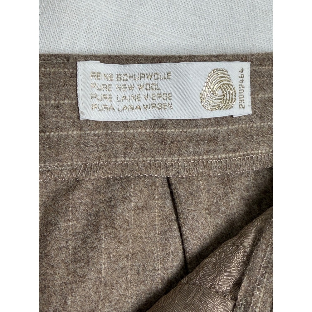 ESCADA Vintage Beige Pinstripe Pure New Wool High Rise Straight Leg Trousers, 30 - Picture 7 of 8